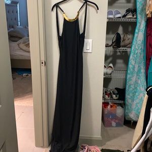 BLACK LONG FORMAL GOWN WITH GOLD NECKPIECE